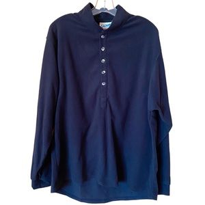 Travel Smith men’s pullover with 1/2 button placket neckline